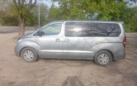 Hyundai Grand Starex Grand Starex I рестайлинг 2, 2011 год, 2 200 000 рублей, 15 фотография