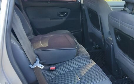 Renault Scenic III, 2011 год, 790 000 рублей, 10 фотография