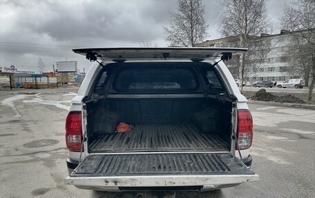 Toyota Hilux VIII, 2015 год, 2 700 000 рублей, 3 фотография