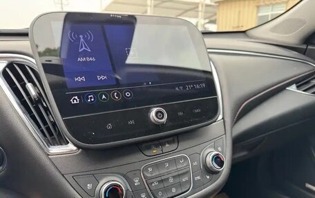 Chevrolet Malibu IX, 2022 год, 1 500 000 рублей, 12 фотография