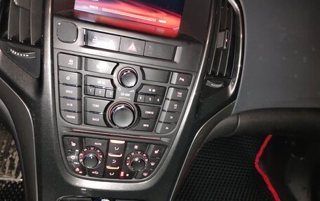 Opel Astra J, 2014 год, 870 000 рублей, 13 фотография