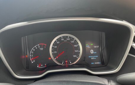 Toyota Corolla, 2019 год, 1 680 000 рублей, 8 фотография