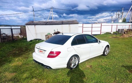 Mercedes-Benz C-Класс, 2011 год, 1 400 000 рублей, 15 фотография