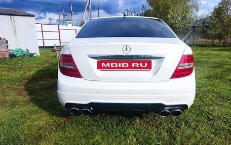 Mercedes-Benz C-Класс, 2011 год, 1 400 000 рублей, 17 фотография