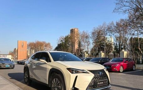 Lexus UX I, 2020 год, 2 700 100 рублей, 2 фотография