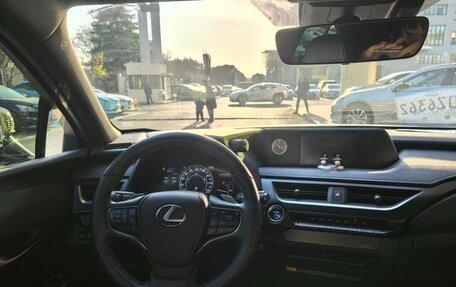 Lexus UX I, 2020 год, 2 700 100 рублей, 12 фотография