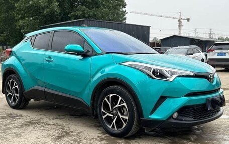Toyota C-HR I рестайлинг, 2020 год, 2 010 000 рублей, 5 фотография