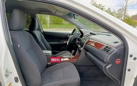 Toyota Camry, 2013 год, 1 600 000 рублей, 13 фотография