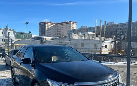 Toyota Camry, 2016 год, 1 890 000 рублей, 3 фотография