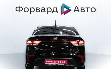 KIA Rio IV, 2018 год, 1 120 000 рублей, 6 фотография