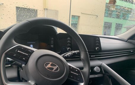 Hyundai Elantra, 2023 год, 2 349 000 рублей, 6 фотография