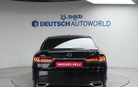 Lexus LS IV, 2020 год, 5 400 000 рублей, 3 фотография