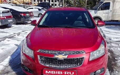 Chevrolet Cruze II, 2010 год, 750 000 рублей, 1 фотография