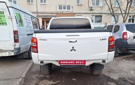 Mitsubishi L200 IV рестайлинг, 2015 год, 1 650 000 рублей, 5 фотография
