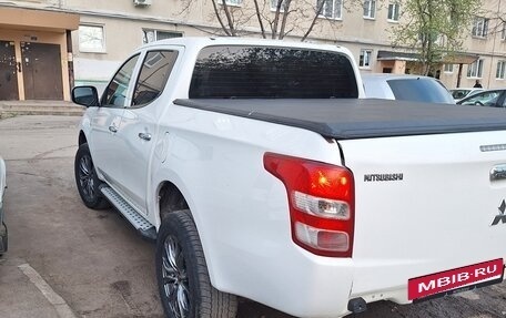 Mitsubishi L200 IV рестайлинг, 2015 год, 1 650 000 рублей, 3 фотография