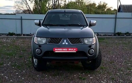 Mitsubishi L200 IV рестайлинг, 2007 год, 1 100 000 рублей, 15 фотография