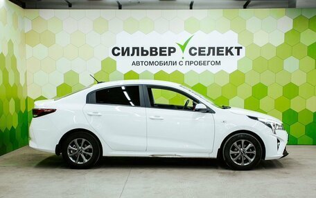 KIA Rio IV, 2021 год, 1 700 000 рублей, 8 фотография