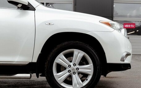 Toyota Highlander III, 2012 год, 2 300 000 рублей, 9 фотография