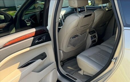Cadillac SRX II рестайлинг, 2011 год, 1 180 000 рублей, 10 фотография