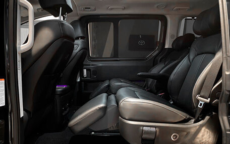 Hyundai Staria, 2025 год, 8 499 900 рублей, 17 фотография