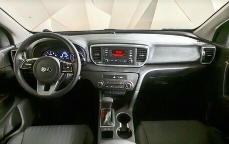 KIA Sportage IV рестайлинг, 2018 год, 1 895 000 рублей, 10 фотография