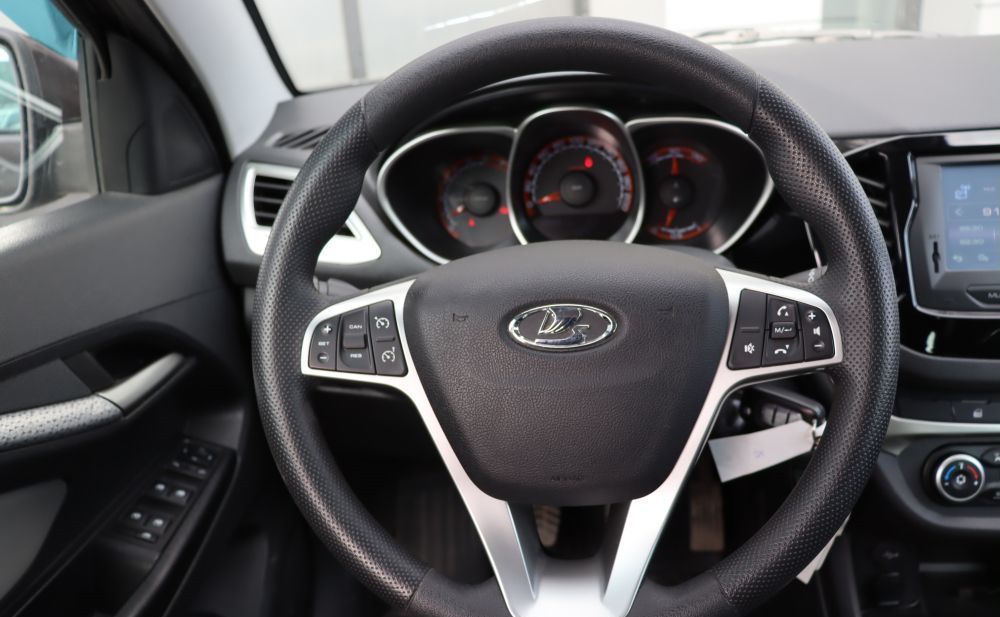 ВАЗ (LADA) Vesta Cross, 2018 год, 1 028 000 рублей, 19 фотография