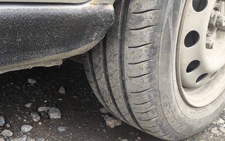 Mazda Familia Y11, 2003 год, 350 000 рублей, 1 фотография