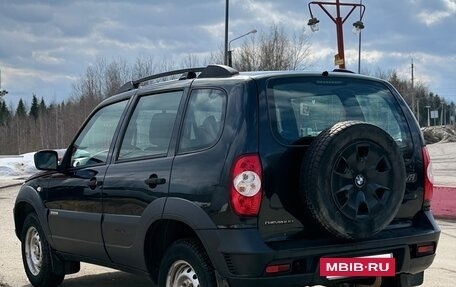 Chevrolet Niva I рестайлинг, 2016 год, 760 000 рублей, 6 фотография