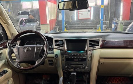 Lexus LX III, 2010 год, 3 650 000 рублей, 11 фотография