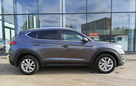 Hyundai Tucson III, 2019 год, 2 080 000 рублей, 4 фотография