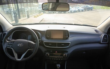 Hyundai Tucson III, 2019 год, 2 080 000 рублей, 14 фотография