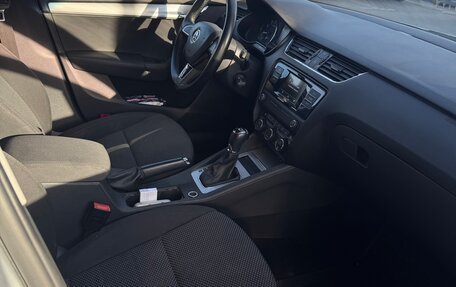 Skoda Octavia, 2015 год, 1 050 000 рублей, 6 фотография