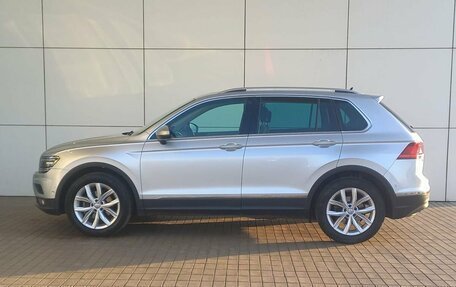 Volkswagen Tiguan II, 2018 год, 2 440 000 рублей, 8 фотография