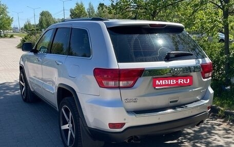 Jeep Grand Cherokee, 2012 год, 1 800 000 рублей, 2 фотография