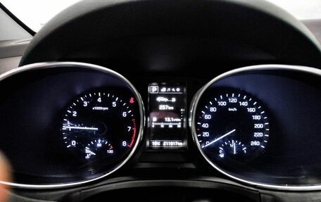 Hyundai Santa Fe III рестайлинг, 2015 год, 1 749 000 рублей, 13 фотография