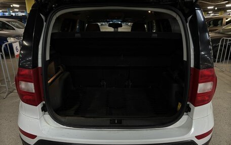 Skoda Yeti I рестайлинг, 2017 год, 1 515 000 рублей, 10 фотография