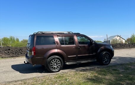 Nissan Pathfinder, 2011 год, 1 775 000 рублей, 7 фотография
