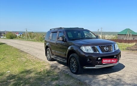 Nissan Pathfinder, 2011 год, 1 775 000 рублей, 8 фотография