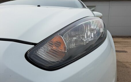 Ford Fiesta, 2016 год, 950 000 рублей, 17 фотография