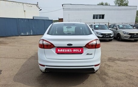 Ford Fiesta, 2016 год, 950 000 рублей, 6 фотография