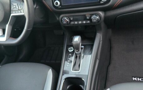 Nissan Kicks I, 2023 год, 2 500 000 рублей, 18 фотография