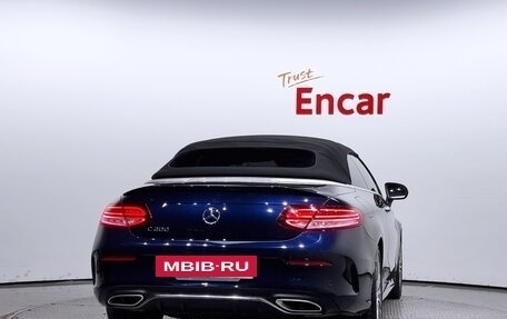 Mercedes-Benz C-Класс, 2021 год, 3 273 000 рублей, 4 фотография