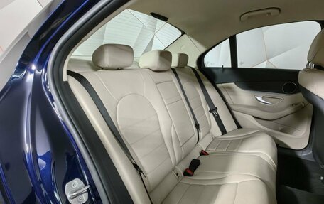 Mercedes-Benz C-Класс, 2017 год, 2 439 000 рублей, 12 фотография