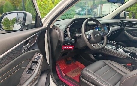 Haval F7x I, 2021 год, 1 525 000 рублей, 10 фотография