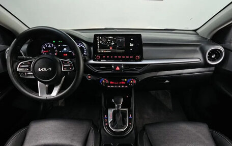 KIA K3, 2022 год, 1 405 000 рублей, 6 фотография