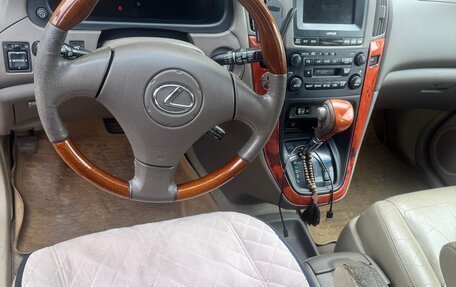 Lexus RX IV рестайлинг, 2002 год, 900 000 рублей, 8 фотография