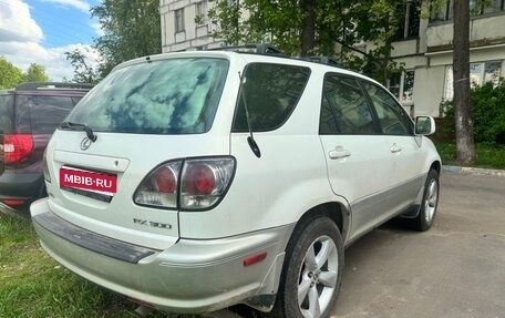 Lexus RX IV рестайлинг, 2002 год, 900 000 рублей, 5 фотография