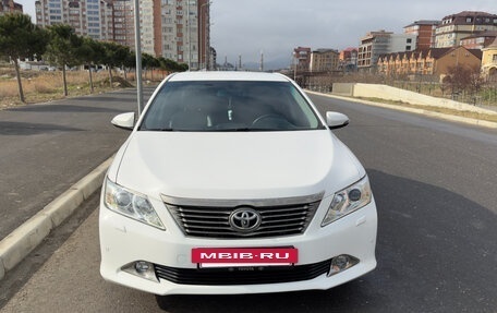 Toyota Camry, 2014 год, 1 850 000 рублей, 3 фотография