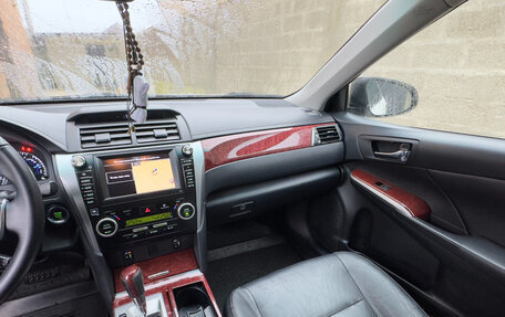 Toyota Camry, 2014 год, 1 850 000 рублей, 16 фотография