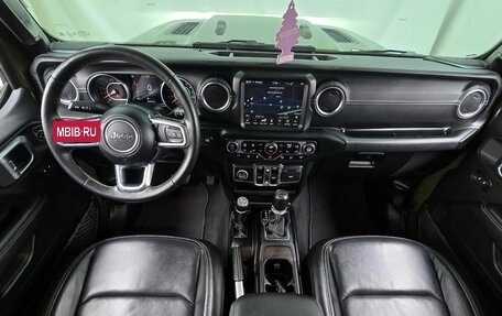 Jeep Wrangler, 2021 год, 3 954 000 рублей, 16 фотография